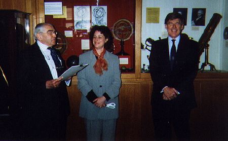 Dr David Dewhirst (left) with Dr Liba Taub and Professor Sir Alec Broers